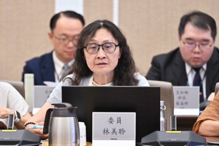 2026年5月26日行政院副院長鄭麗君主持中央災害防救會報第53次會議 　共7張