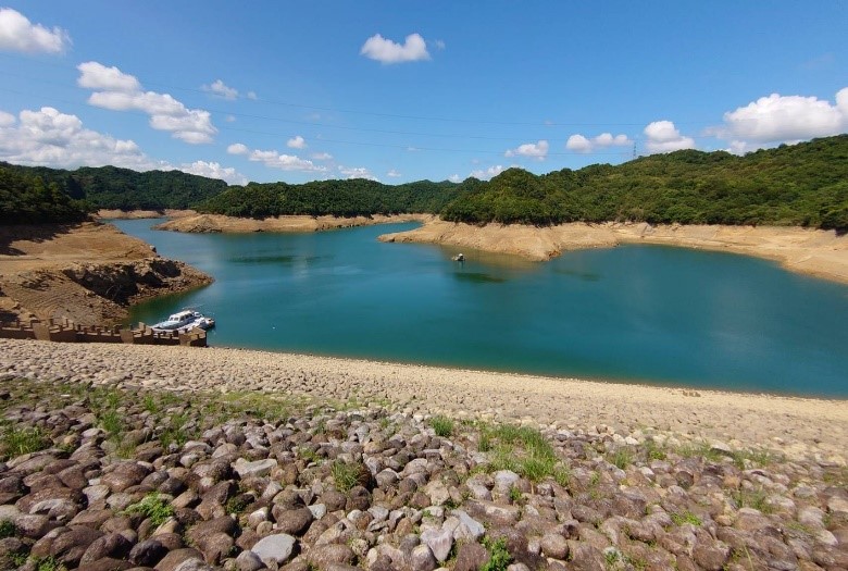 新山水庫蓄水量1 　共5張