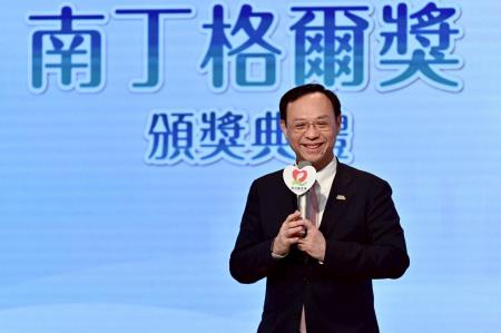 2026年5月2日行政院長卓榮泰出席「2026第十五屆南丁格爾獎頒獎典禮」 　共10張