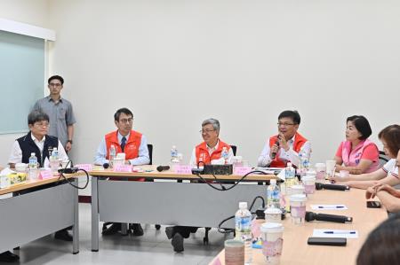 2024年5月13日行政院長陳建仁視察台糖公司農業循環豬場改建計畫執行情形-月眉畜殖場　共9張