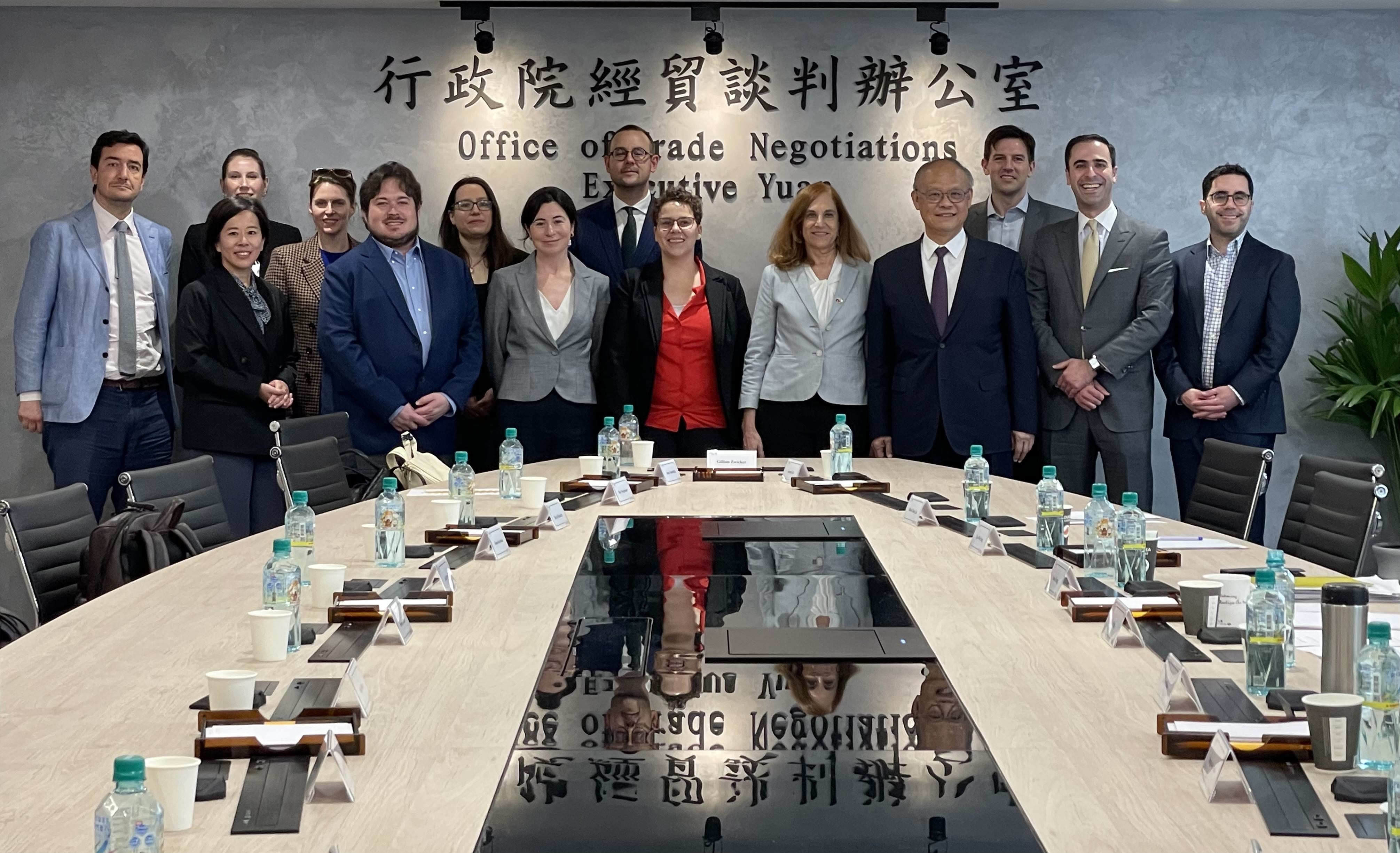 鄧政委會晤「德國馬歇爾基金會」_GMF_台美政策計畫（Taiwan_US Policy Program, TUPP）訪團.jpg