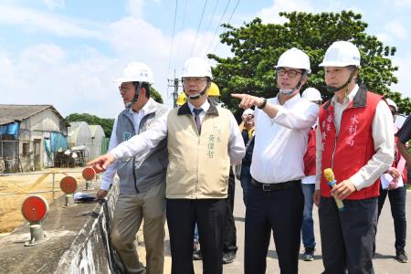 副院長視察善化區茄拔排水護岸及分洪治理工程_2　共10張