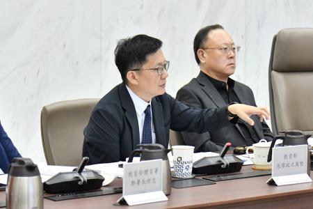 2024年9月23日行政院副院長鄭麗君主持行政院「體育暨運動發展部」諮詢小組第3次會議S__477962318_0_0 　共8張