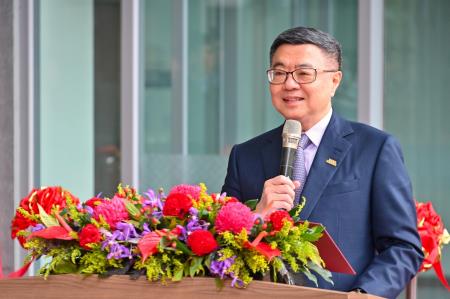 2024年12月27日行政院長卓榮泰出席國立故宮博物院「行政大樓暨圖書館落成揭牌典禮」。　共5張