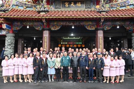 2025年1月31日_1行政院長卓榮泰補天宮參拜祈福2