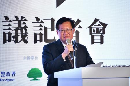 2023年12月6日行政院副院長鄭文燦出席「_說出來 阻止更多人受騙」反詐倡議記者會S__194109512_0 　共4張