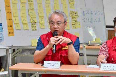 2025年10月16日中央災害應變中心前進協調所第44次工作會報後記者會 　共4張