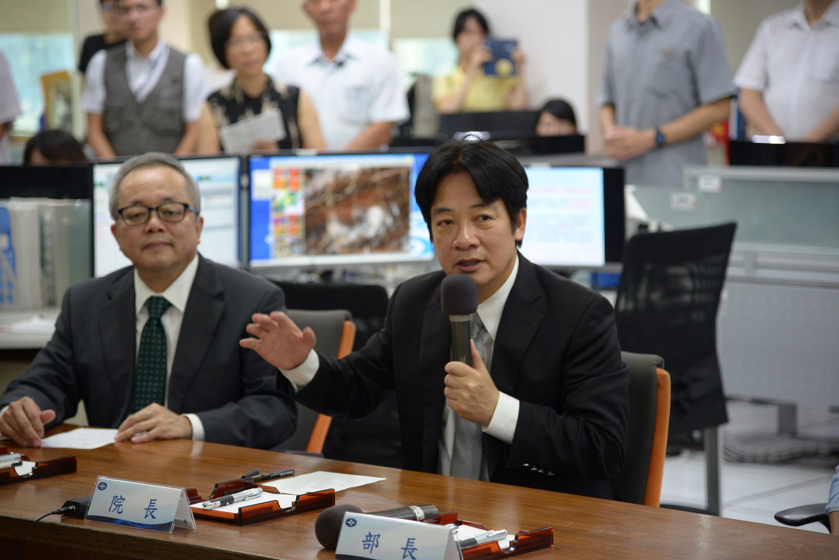 關切泰利颱風動態 賴揆籲請國人做好防颱準備 　共4張