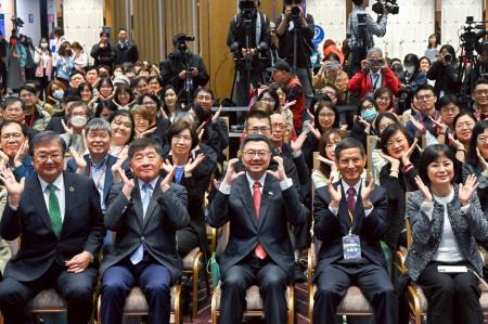 卓院長今(31)日出席114年全國社工專業人員表揚典禮照片 共6張_5