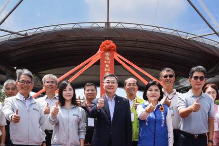 2025年8月30日行政院長卓榮泰出席「安慶圳大排虎尾糖廠段排水路治理工程」開工祈福典禮 　共5張