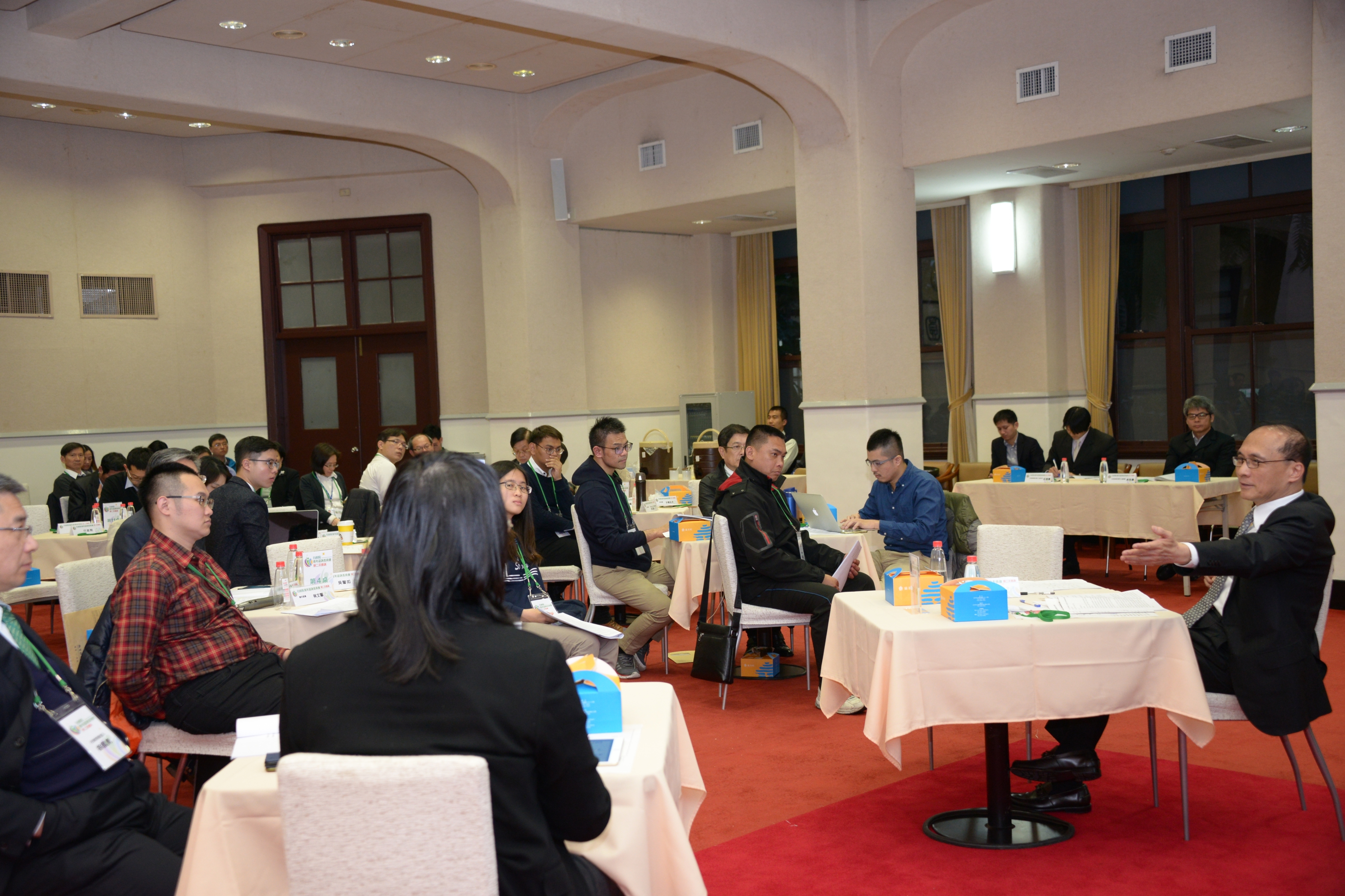 主持「行政院青年諮詢委員會」 林揆：以開放心胸溝通並解決問題 　共3張