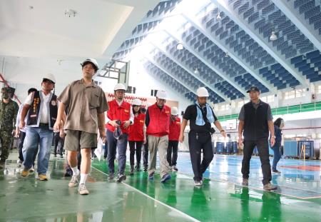 行政院長卓榮泰視察康芮颱風蘭嶼災損復原情形