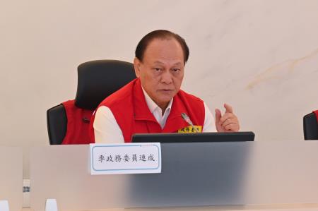 2026年6月26日行政院長卓榮泰視察水利署防災中心 　共5張