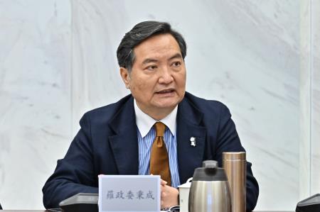 陳院長今(24)日主持行政院113年第2次治安會報照片 共8張 　共8張