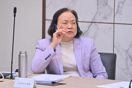 2026年3月18日行政院副院長鄭麗君主持物價穩定工作臨時會報 　共5張