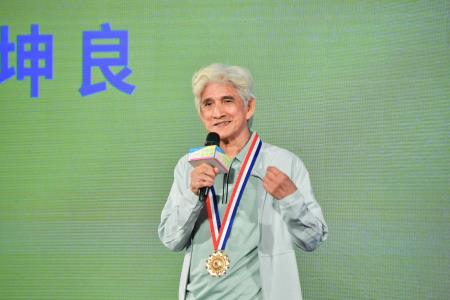 2026年8月5日行政院長卓榮泰出席「第45屆行政院文化獎頒獎典禮」 　共8張