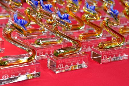 2026年4月29日行政院長卓榮泰出席「台灣石油工會115年模範勞工表揚大會」 　共5張