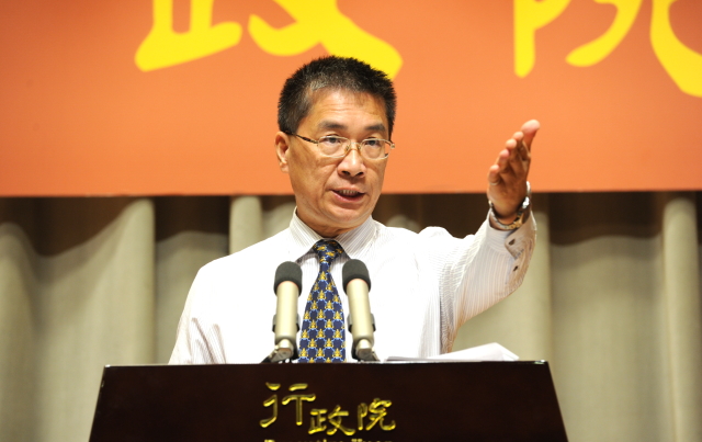 政院同意金管會主委丁克華請辭 黃天牧暫代主委一職 　共4張
