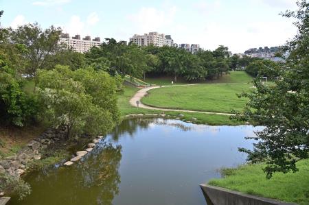 2024年8月2日行政院長卓榮泰視察高雄地區滯洪池成效及淹水復原情形