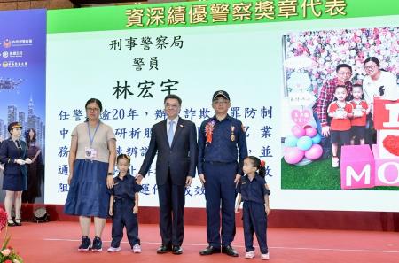 2026年6月11日行政院長卓榮泰出席115年警察節慶祝大會 　共8張