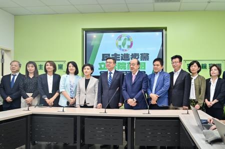 卓院長今(29)日拜會立法院民進黨團、國民黨團及立法院長韓國瑜照片 共6張　共6張