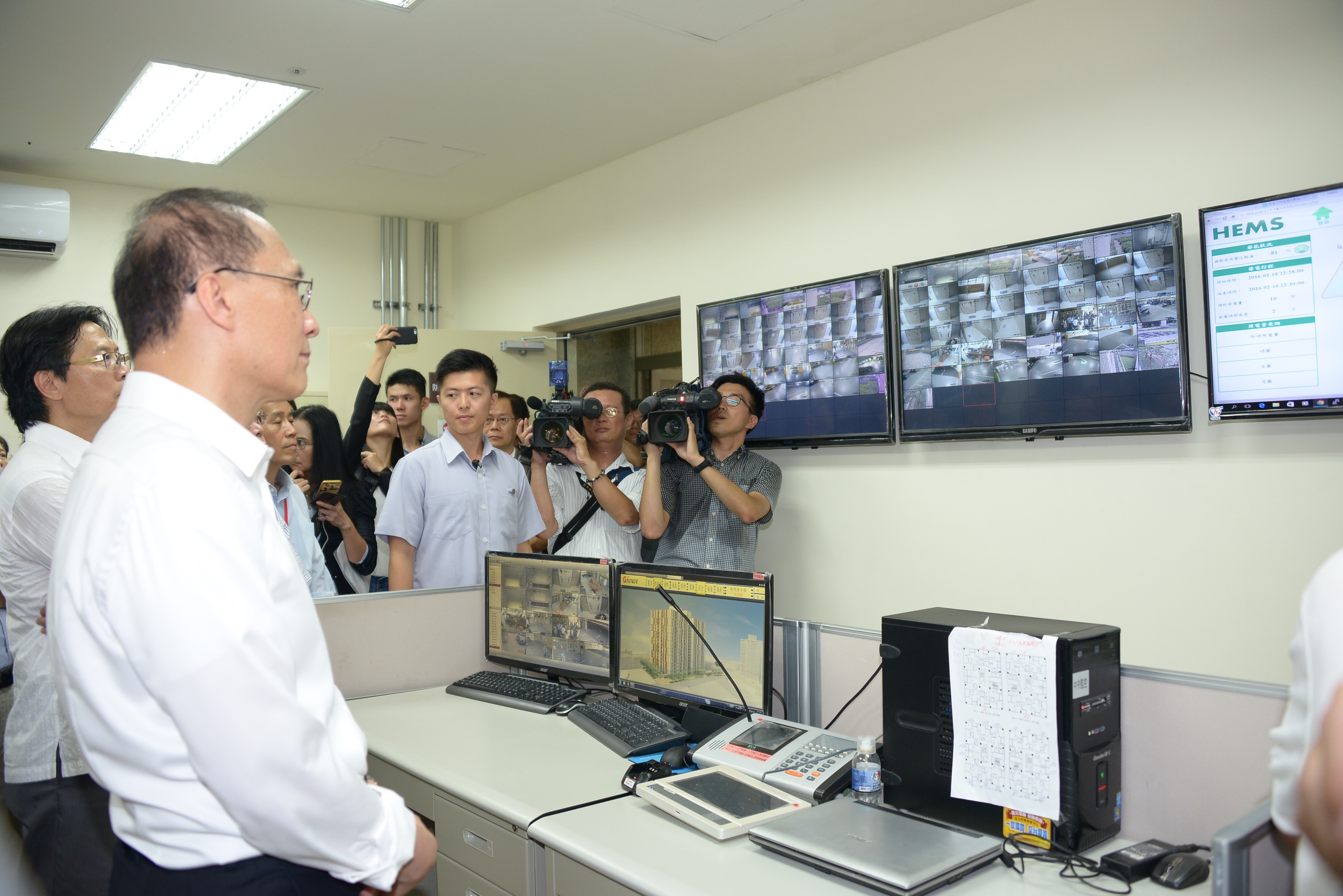 林揆：推廣社會住宅 落實居住正義　共4張