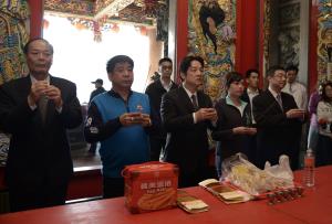 2018年2月15日行政院長賴清德至海巡署野柳漁港安檢所慰勞執勤同仁辛勞_5