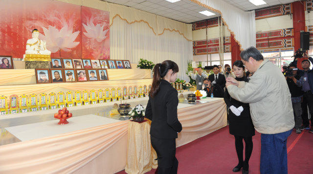 張揆三度親赴臺南關心震災民眾 鼓勵災民堅強生活成為社會驕傲 　共5張