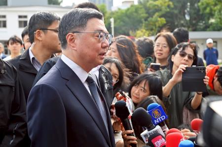 2025年12月29日行政院長卓榮泰出席115年「文化新世代：幣不可少，體驗更好」記者會 　共5張