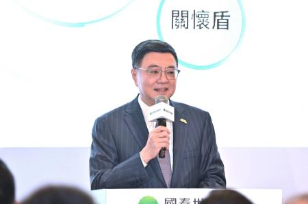 2024年9月16日行政院長卓榮泰視察「國泰世華商業銀行臨櫃關懷阻詐執行情形」S__108790225_0　共7張