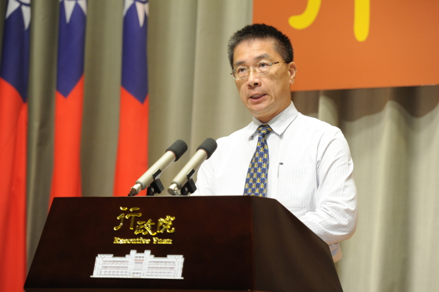 政院同意金管會主委丁克華請辭 黃天牧暫代主委一職 　共4張