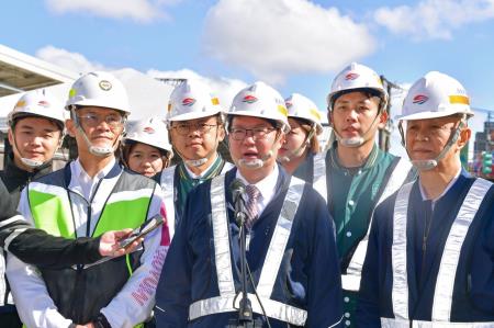 2023年11月15日行政院副院長鄭文燦視察「桃園機場捷運A23站工程暨桃園捷運綠線延伸中壢計畫」8 　共8張