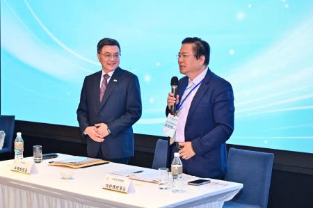 2024年12月10日行政院長卓榮泰出席2024行政院長與商業領袖座談會。 　共6張