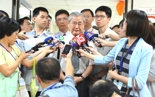 毛揆：八仙後續處理事宜 醫療照護救人為首要之急 　共1張