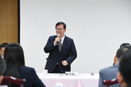 2024年1月8日行政院副院長鄭文燦訪視國立新竹科學園區實驗高級中等學校。　共7張