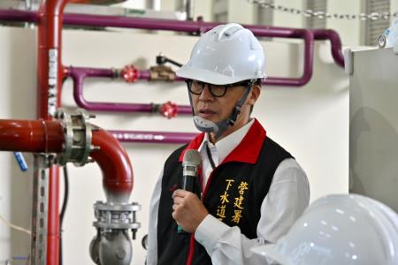 2023年12月2日行政院長陳建仁視察「澎湖縣光榮水資源回收中心」S__7921800_0　共10張