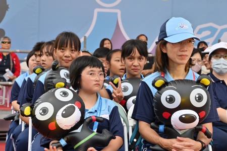 2024年5月25日行政院副院長鄭麗君出席「113年全國身心障礙國民運動會」開幕典禮　共7張