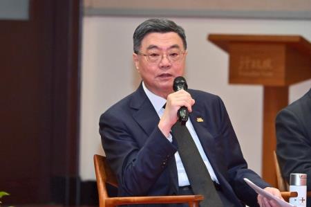 2025年7月10日行政院長卓榮泰接見世界臺灣商會聯合總會第31屆回國訪問團 　共8張