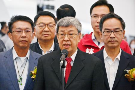 2023年3月6日行政院長陳建仁出席「高雄港旅運中心郵輪首航暨旅運設施啟用典禮」3