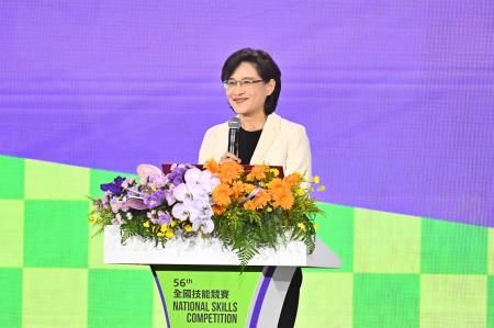 2026年7月29日行政院副院長鄭麗君出席第56屆全國技能競賽開幕典禮 　共6張