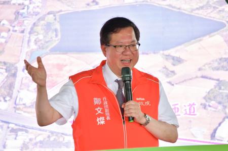 2024年4月30日行政院長陳建仁視察「國道2號增設中路交流道工程」。