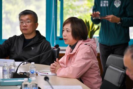2025年2月14日行政院長卓榮泰聽取台中新光三越百貨氣爆事故救復情形　共6張