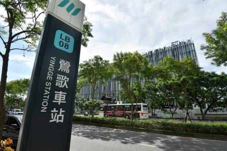 2026年6月30日行政院長卓榮泰出席「捷運三鶯線通車典禮」 　共5張