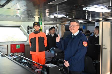 卓院長今(20)日慰勉「海洋委員會海巡署艦隊分署北部地區機動海巡隊同仁」照片 共8張　共8張