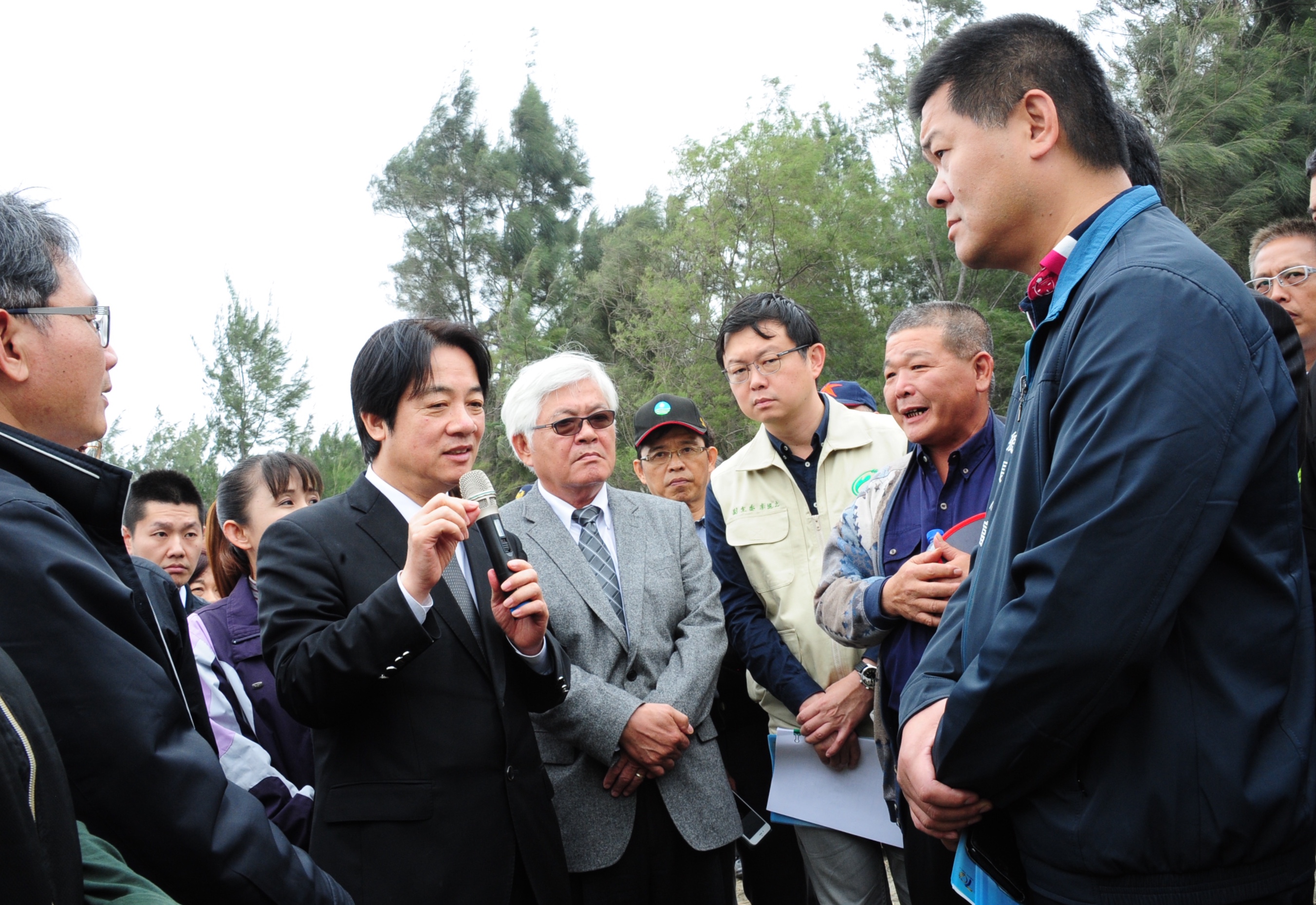 賴揆：跨部會專案小組改善濁水溪揚塵問題  提升民眾生活品質 　共15張