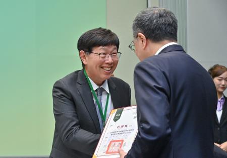 2024年9月3日行政院長卓榮泰出席「行政院經濟發展委員會」顧問會議開幕典禮　共10張
