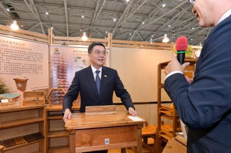 行政院長卓榮泰出席「第36屆台北國際建築建材暨產品展」開幕典禮　共6張