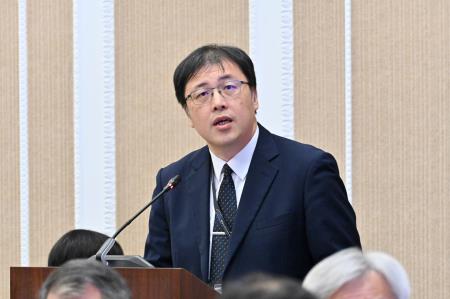 卓院長今(27)日主持中央道路交通安全會報114年第1次會議照片 共7張_3 　共7張