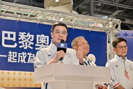 卓院長今（19）日歡送參加2024巴黎奧運代表團照片 共9張　共9張
