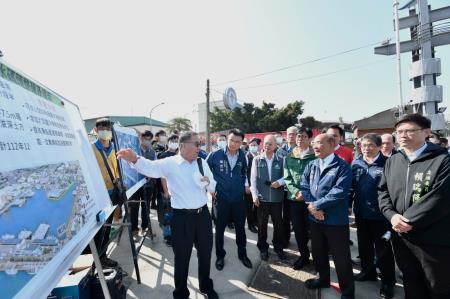 2023年1月13日行政院長蘇貞昌視察前鎮漁港建設計畫推動情形